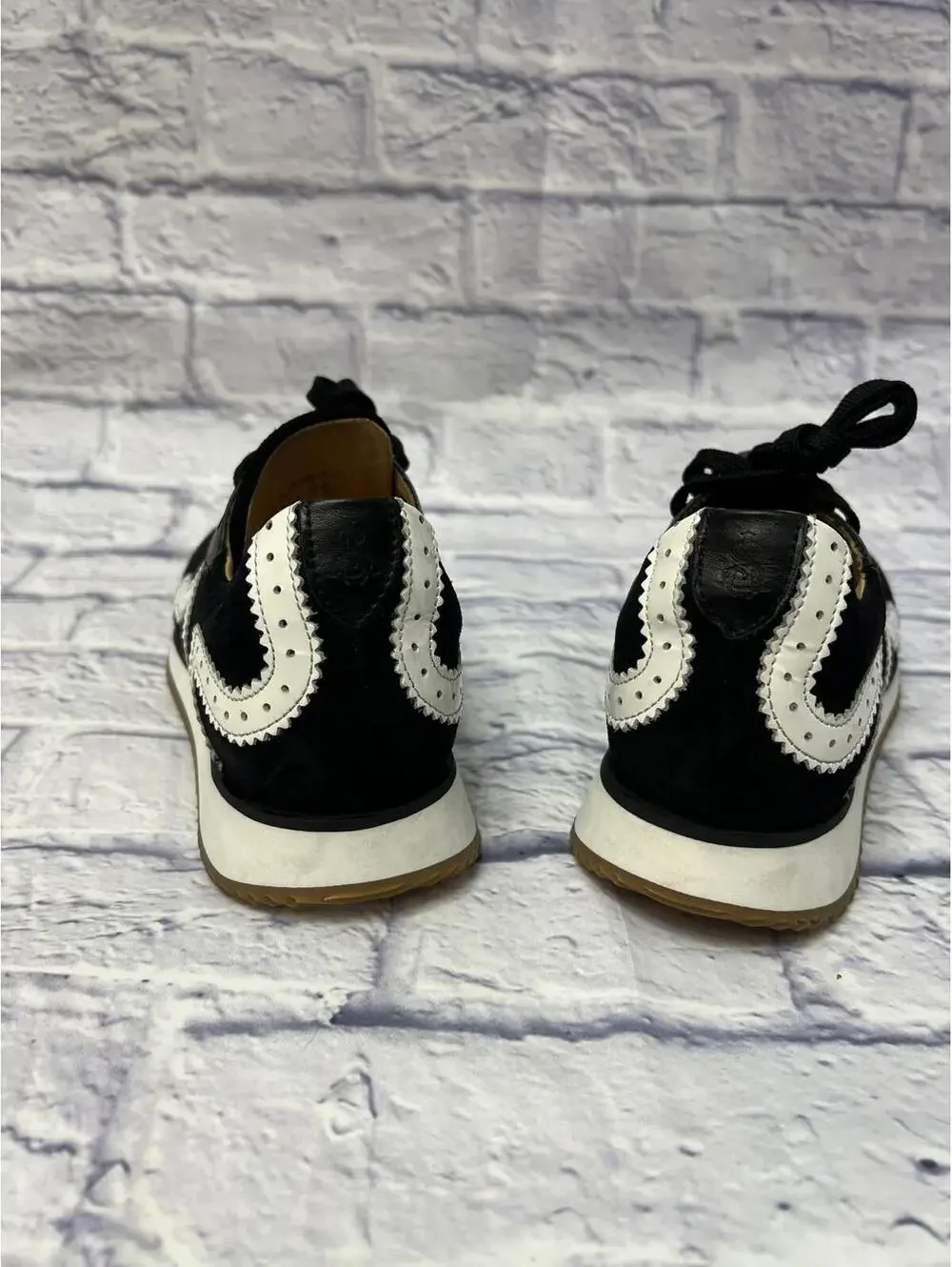 The Office of Angela Scott-  The Remi Sneaker Women - Picture 6 of 9